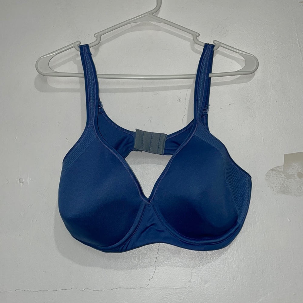 Size 40C Women’s Bali Blue Underwire Bra